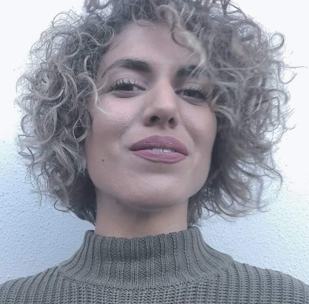 natty-by-aggelos-women-haircut-14